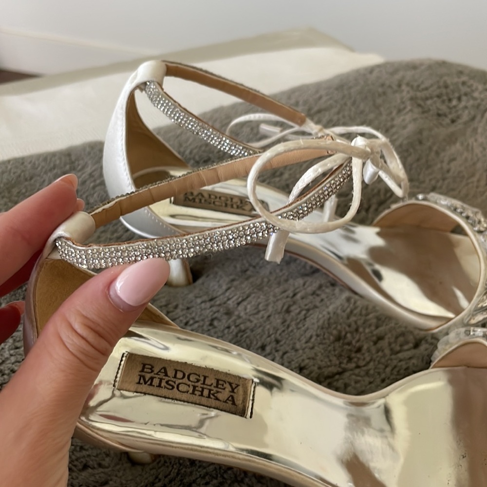 White jewel Badgley Mischka Wedding Heels - Picture 3 of 9